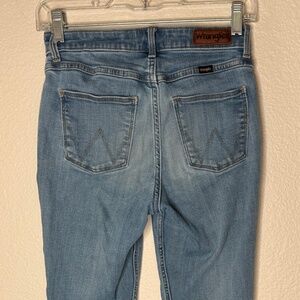 Wrangler Women's Jeans 34 Size 0 High Rise Kick Flare Stretch Raw Hem